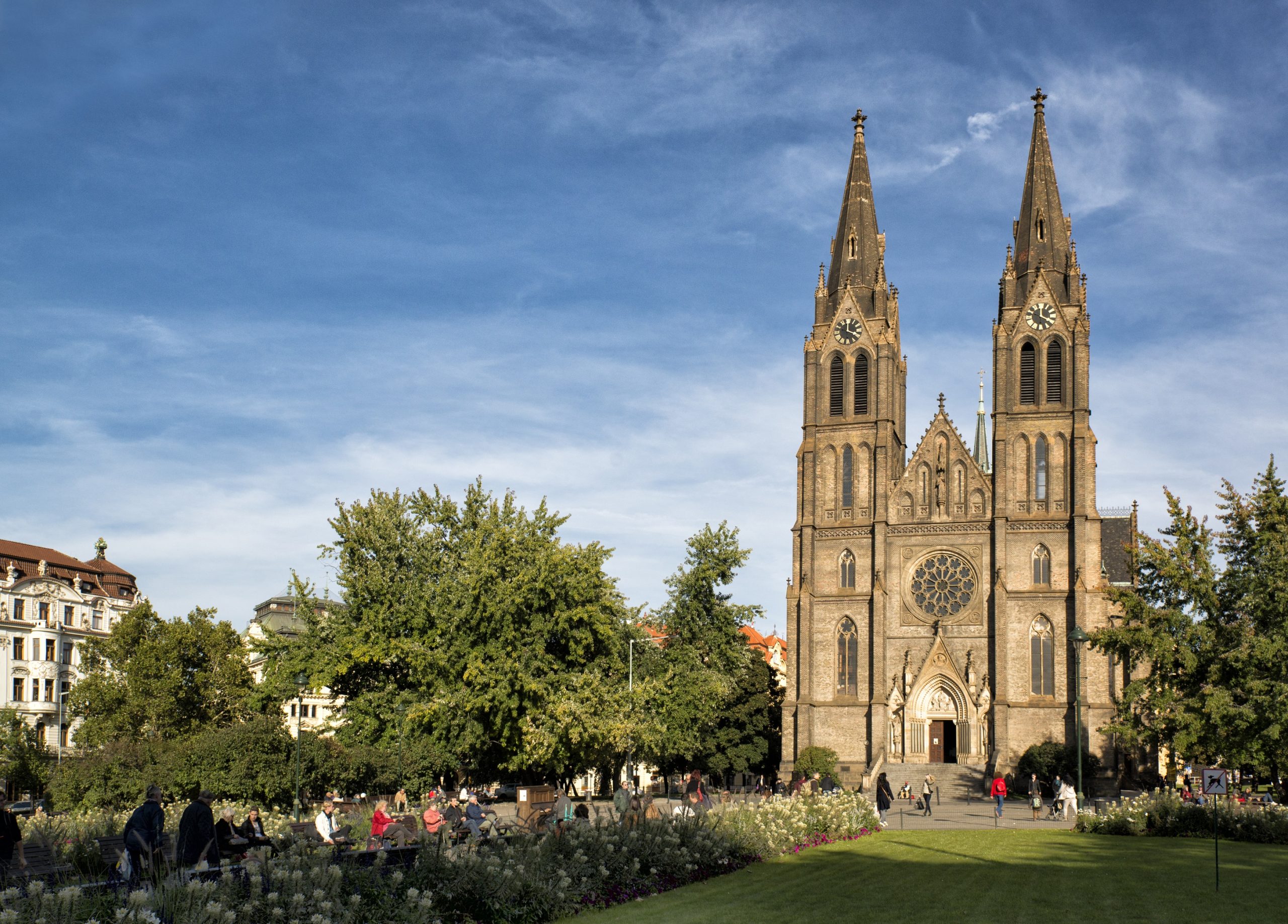 Neogotická dominanta Vinohrad